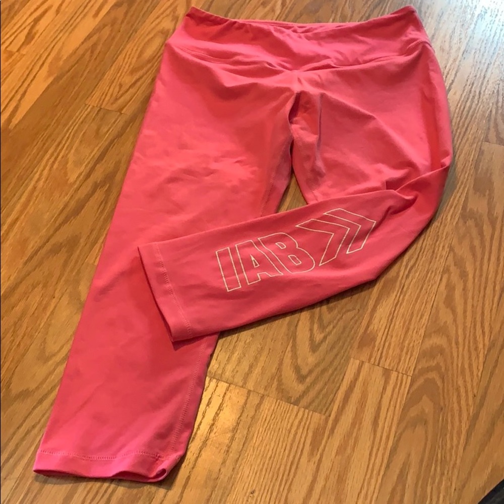 IAB MFG pink capris